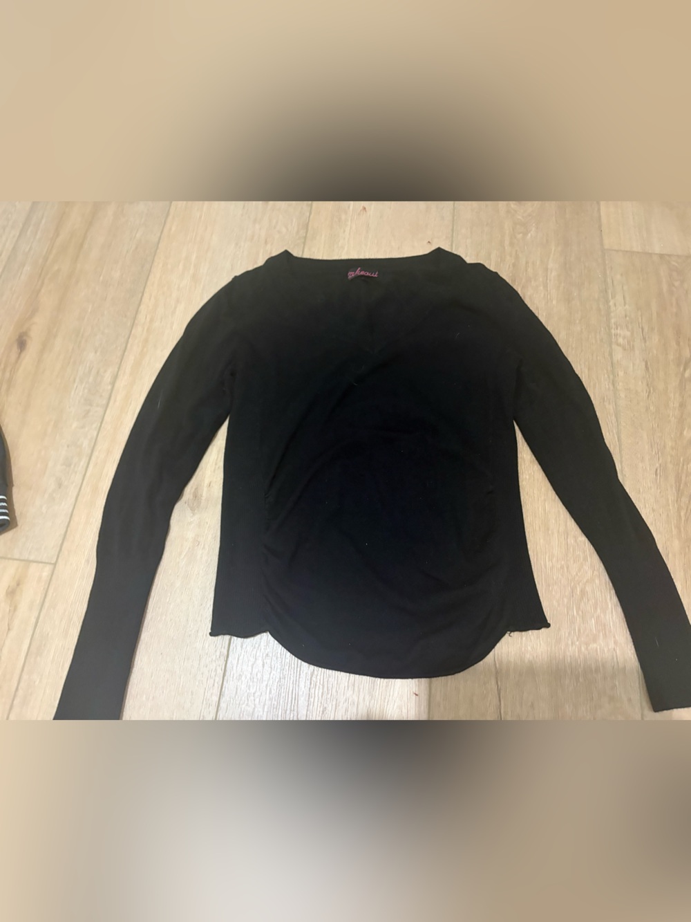 Takeout Black Long Sleeve Crewneck Top